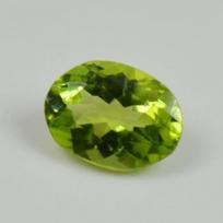 Certified Natural Peridot Oval Gemstone 3 Ratti green