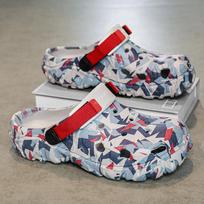 Shoes Men's Clogs Slippers Sandals 46 47 Male Garden Shoes Flat Camouflage Sandals Male Big Size Outdoor Flip Flops Home Clogs 41 raudona