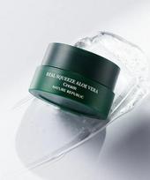 Real Squeeze Aloe Vera Cream black