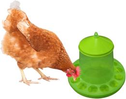 2kg Automatic Poultry Feeder Feed Bucket Farm Animal Barrel Chicken Feeder Waterer For Chick Livestock Peacocks Turkey Bird green