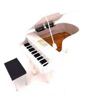 Indominiguitars Rankų darbo mini pianinas 1:10 iš balzos, baltas – kolekcinė dovana