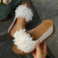 Women's Summer Wedge Platform Flip-Flops with Wide Strap and Floral Design 42 balta