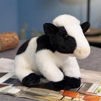 Simulation Cattle Animal Plush Doll Soft Stuffed Cow Bull Plush Toy Farm Game Props Lifelike Animal Model Great Gift for Kids 22cm juoda balta spalva