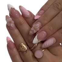 Pink Press On Nails, French Tip 3D Floral Designs with Gold Accents, Reusable Artificial Nails for Daily Wear and Special Occasions, 24-Piece Set brown