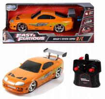 Radijo bangomis valdoma "Fast & Furious" Brian Toyota Supra modelio mašina
