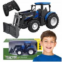 Nuotoliniu būdu valdoma mėlyna traktorius „Small Farmer“