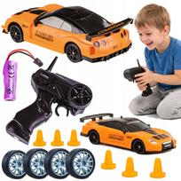 Nuotoliniu būdu valdomas RC automobilis, 4x4, driftui
