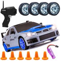 RC drift automobilis 4x4 su nuotoliniu valdymu