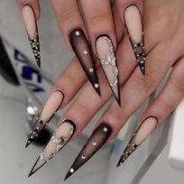 24 Pcs Long Stiletto Press On Nails Black Gradient French Tip With Rhinestones Detachable Full Cover False Nail Tips brown