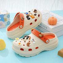 Women S Platform Clog Sandals With Dog Pattern Lightweight Beach Shoes 35 beige
