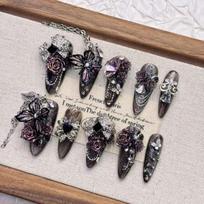 Handmade 3D Black Butterfly Press-On Nails Medium-Length Women Elegant Wearable Nail Tips Large gray