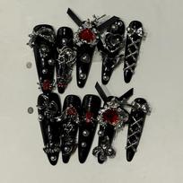 10Pcs Black Sweet Press On Nails Pink Diamond Pearl Heart Bow Cat Claw Long Stiletto False Nails black