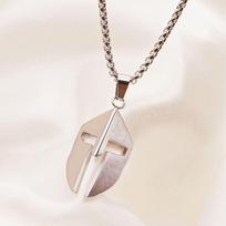 Men's Spartan Warrior Helmet Pendant Necklace, Custom Titanium Steel Hip Hop Mask Chain, Light Luxury Accessory. white