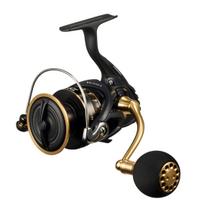 DAIWA 23BG SW 5000D-CXH Sukamas ritės kranto žvejybai su jigais black