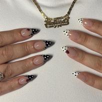 24Pcs Medium Almond Press On Nails Black White Polka Dot French Tip Insect Pattern Detachable Fake Nail Tips brown