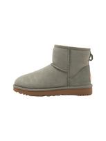 UGG Auliniai batai 'Classic Mini II' nefrito spalva