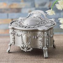 2026  Luxury Vintage Metal Jewelry Box Trinket Organizer Storage Box Valentine Wedding Christmas Birthday Gift Dresser Deco white