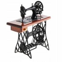Retro siuvimo mašinos modelis, 1:10, ruda, lydinio, dekoratyvinis