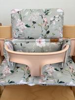 Vandeniui atsparios pagalvėlės Stokke Tripp Trapp 2in1, „Hummingbirds“
