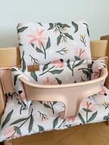Vandeniui atsparios pagalvėlės Stokke Tripp Trapp, 2in1, Field Flowers