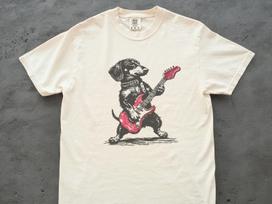 Rock Doxie Shirt – Vintage Dachshund Weenie Playing Guitar T-Shirt, Funny Wiener Dog Rocker Tee, Retro Music Lover Gift, Cute Sausage Vibes 3XL gray
