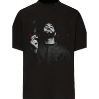 Samra Graphic Tee, Berlin Rap Style, Suitable for Both Men And Women - Loose-Fitting Streetwear Shirt Featuring Samra'S Face And Smoke Graphic, Made S juoda