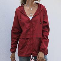 Moteriška striukė rudens pavasario gatvių apranga Taktinė vandeniui atspari vėjo striukė Moteriška striukė su gobtuvu Hip-hop piloto vėjui atsparūs paltai XL raudona