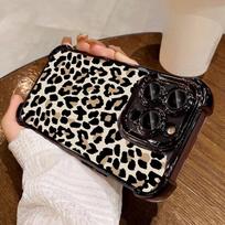 Case For Xiaomi POCO X7 Pro F8 Ultra F7 X6 F5 X5 X3 NFC F4 M7 Mi 15Ultra 15 14 Pro 14T Lips Kiss Pattern Plating Cover POCO F5 Pro black