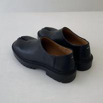 Tabi batai vyrams ir moterims klasikiniai odiniai batai su atskirtu pirštu laisvalaikio batai, kuriuos galima avėti vienu batu Unisex plokščiapadžiai batai patogus dizainas 36 Women Size juoda