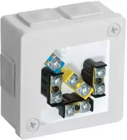 VIPLAST VP-22 paviršiaus montavimo jungiamoji dėžutė su gnybtais, 6 kabelių įvadai, balta, IP55, 86x86x40 mm