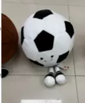 Pliušinis futbolo kamuolys su kojytėmis
