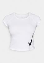 NIKE Sportiniai marškinėliai 'TEMPO SWOOSH' juoda / balta