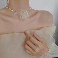 Romantic Pearls Rose Flower Choker Adjustable Black White Rose Choker Necklace Neck Accessories Gauze Clavicular Chain balta