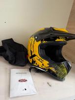 Motociklo šalmas Cross Light Enduro QUADA S