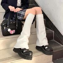 Gotikinės moteriškos dryžuotos kojų šildytuvės Lolita ilgos kojinės megztos kelnės japoniški saldainiai žiemos mergaitės kojinės Kawaii rankų ir čiurnų šildytuvės One Size gray