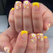 24 Pcs Glossy Press On Nail French Tips False Nail Flowers Full Cover Stick On Nail Short Square Acrylic Nail 1 brown