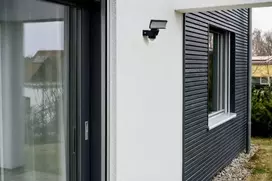 Sieninis šviestuvas Brennenstuhl lauko sieninė lempa su judesio davikliu Brennenstuhl WS 2050 SP 1178080110 20 W IP44, IK07