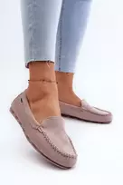 klasikiniai moteriški mokasinai