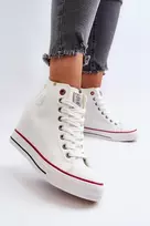 Moteriški kedai su auliuku balti Cross Jeans