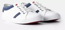Baltos spalvos vyriški sportiniai bateliai CROSS JEANS