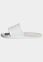 ADIDAS SPORTSWEAR Šlepetės 'Adilette Comfort 2.0' balta