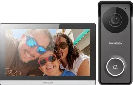Hikvision Hybrid HD vaizdo domofono rinkinys DS-KIS313-P(B) – 7 colių vidaus monitorius ir 2MP lauko stotis