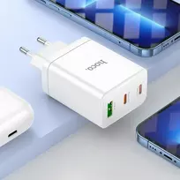 HOCO 35W dvigubas USB-C + USB-A PD & QC3.0 sieninis įkroviklis su USB-C į Lightning kabeliu, baltas