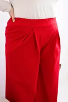 Moteriškos Plus Size plačios kelnės su klostėmis, raudonos spalvos