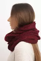 Moteriška megzta vilnonė kaklo mova KN23, bordo spalvos