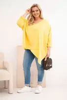Moteriška Plus Size geltona palaidinė su asimetrišku apačios kraštu ir V formos iškirpte