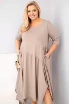 Moteriška Plus Size suknelė su asimetrišku apačios kraštu, kapučino spalvos