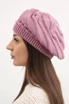 Moteriška žieminė beretės tipo kepurė, violetinės spalvos