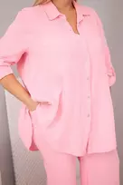 Moteriškas Plus Size muslino komplektas su marškiniais ir plačiomis kelnėmis, rožinės spalvos