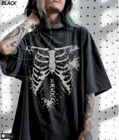 Skeleton Shirt, Halloween Shirt, Skeleton Rib Cage Shirt, Retro Vintage Halloween Tee, Halloween Costume, Skull Shirt, Fall M gray